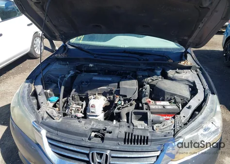 2015 Honda Accord Lx z USA, uszkodzony, nr VIN 1HGCR2F36FA012397